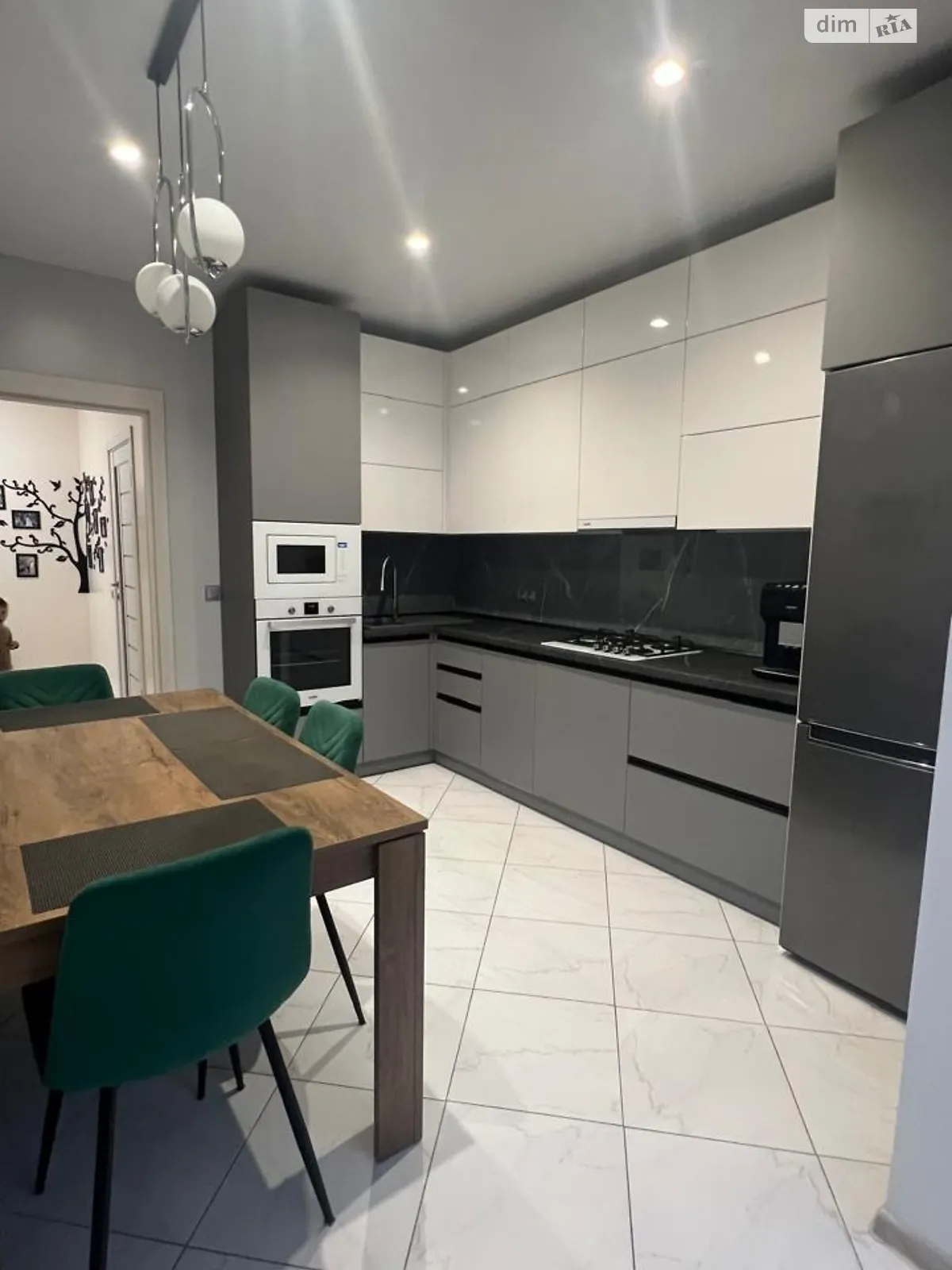 Продается 2-комнатная квартира 68.5 кв. м в Агрономичном, ул. Центральная(Мичурина), 2А - фото 1