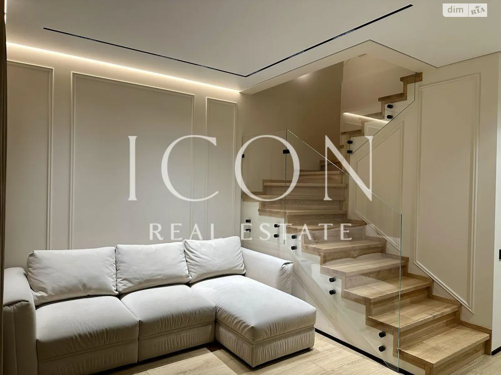 Продается дом на 2 этажа 92 кв. м с террасой, цена: 210000 $ - фото 1