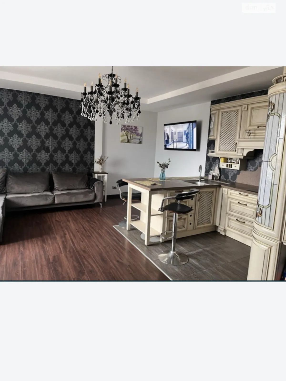 Сдается в аренду 3-комнатная квартира 77 кв. м в Ужгороде, ул. Легоцкого - фото 1