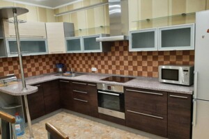 Сниму квартиру в Броварах долгосрочно