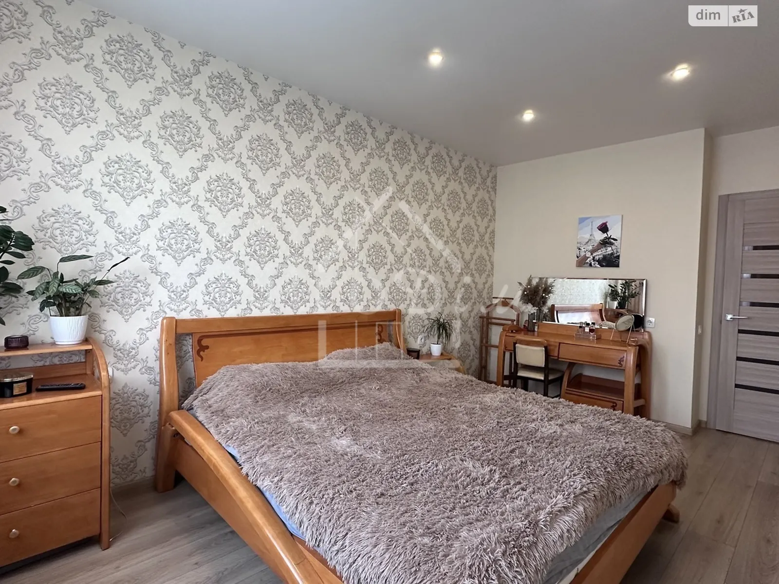 просп. Європейського Союзу(Правди), 43А Виноградар Київ ЖК Варшавський мікрорайон - фото 1