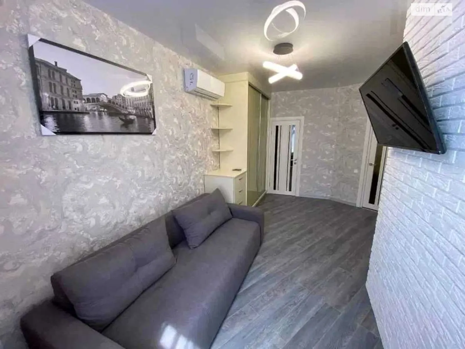 Сдается в аренду 2-комнатная квартира 45 кв. м в Одессе, ул. Валерия Самофалова, 16А/5 - фото 1