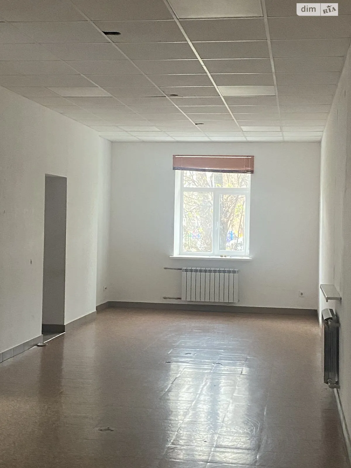 Сдается в аренду объект сферы услуг 70 кв. м в 2-этажном здании, цена: 20000 грн - фото 1