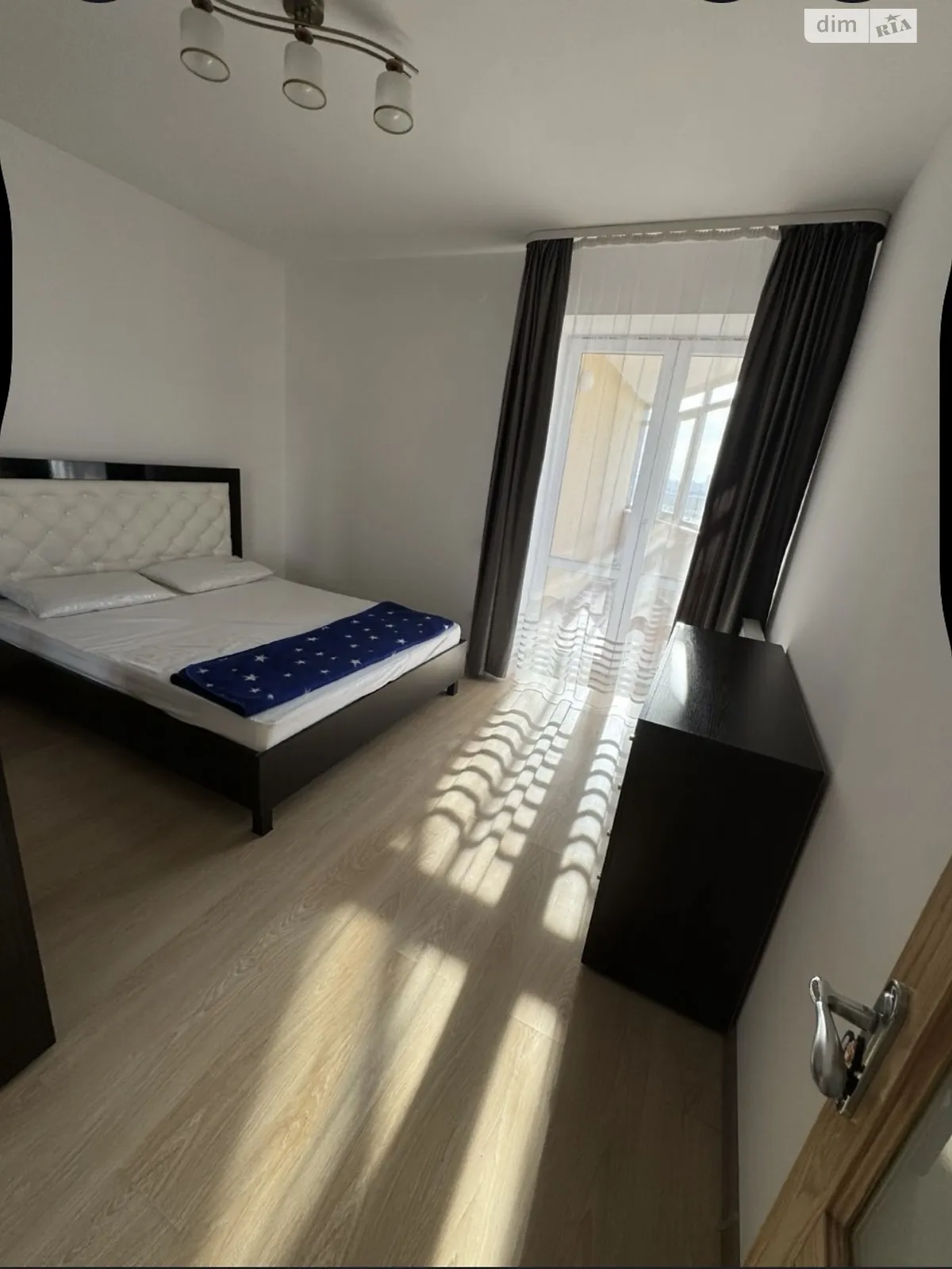 Сдается в аренду 1-комнатная квартира 45 кв. м в Львове, ул. Железнодорожная - фото 1