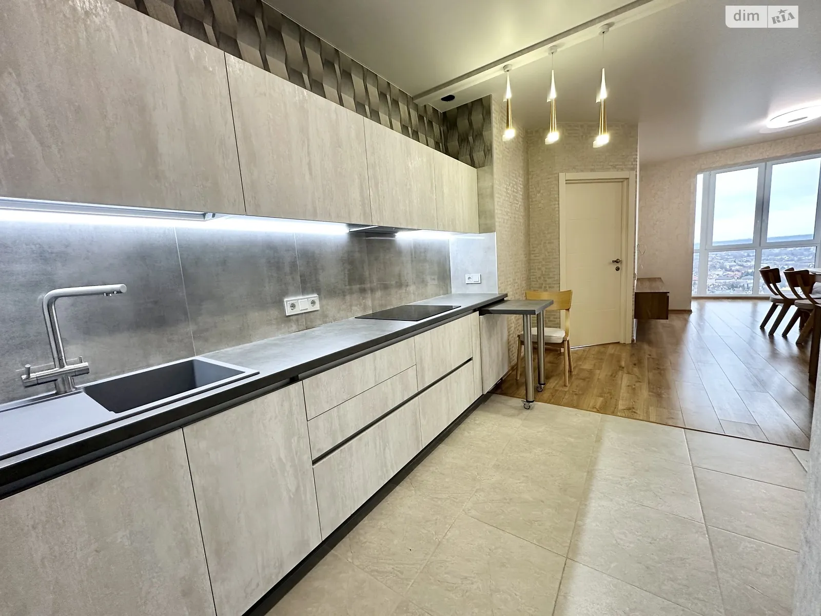 1-комнатная квартира 62.2 кв. м в Запорожье, ул. Петра Сагайдачного(Бородинская) - фото 1