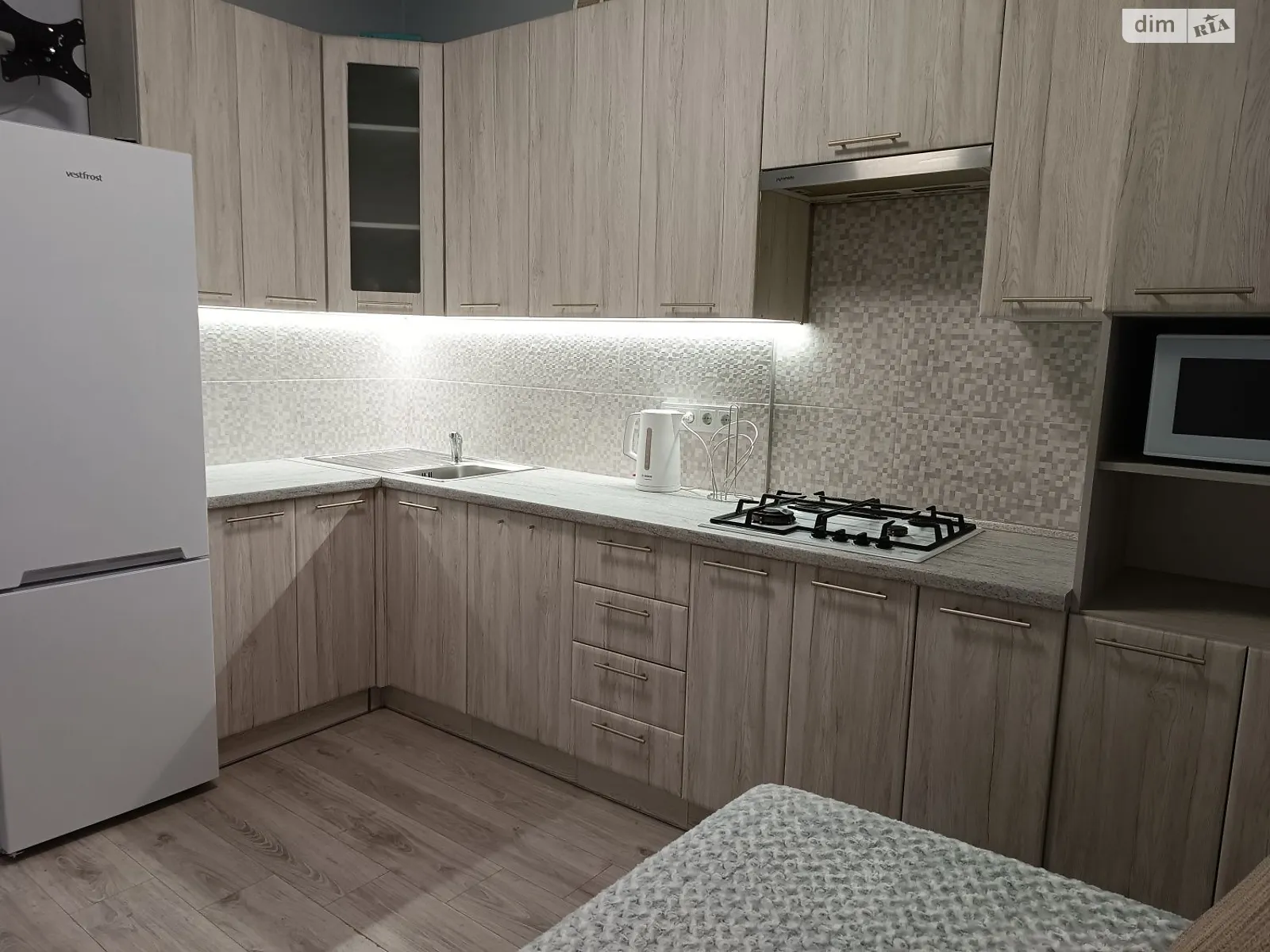 Продается 1-комнатная квартира 32 кв. м в Киеве, цена: 74500 $ - фото 1