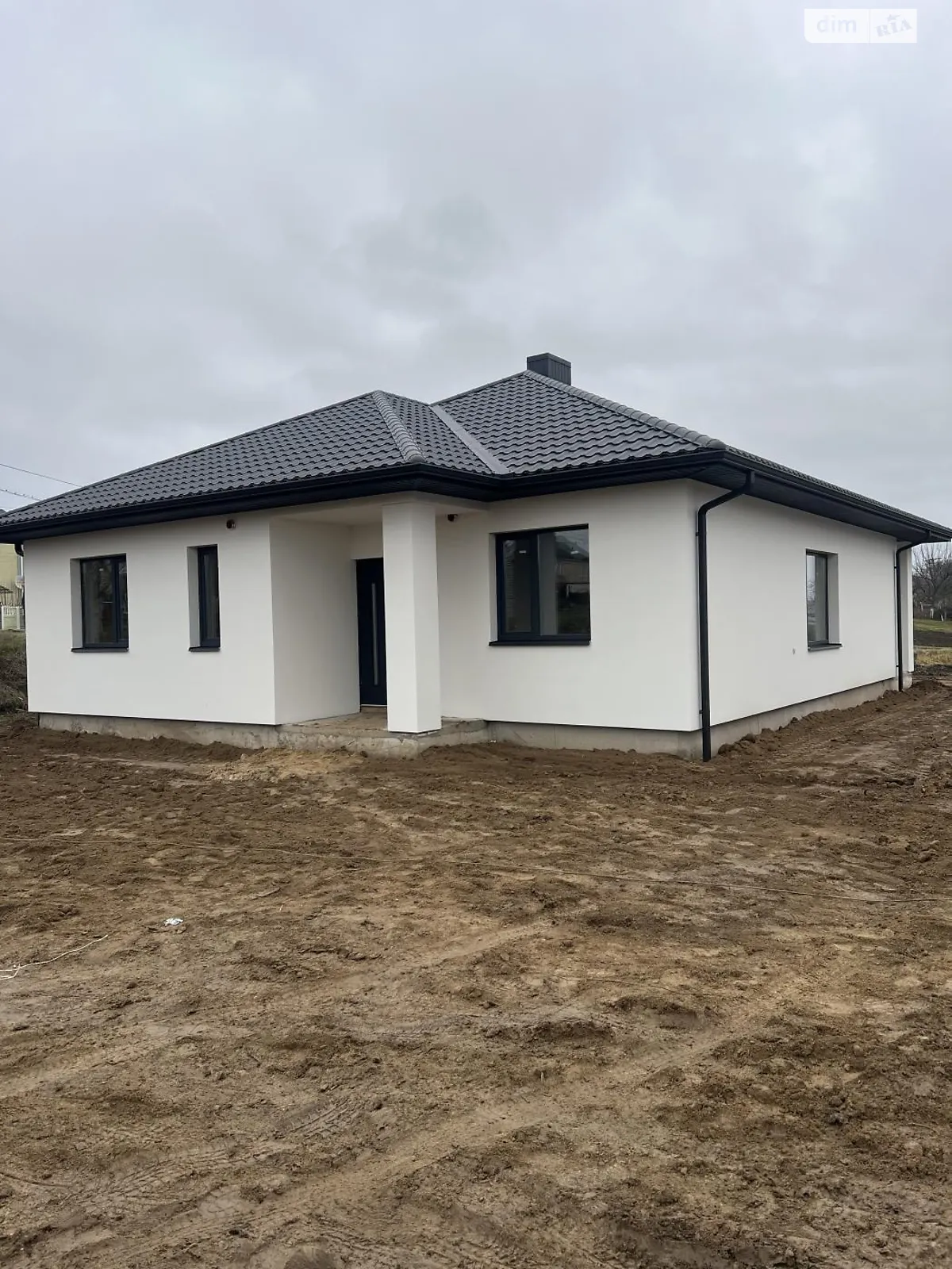 Продается одноэтажный дом 115 кв. м с подвалом, цена: 70000 $ - фото 1