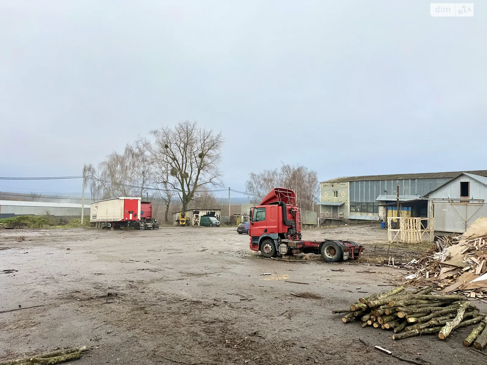 Продается помещения свободного назначения 1514 кв. м в 3-этажном здании, цена: 425000 $ - фото 1