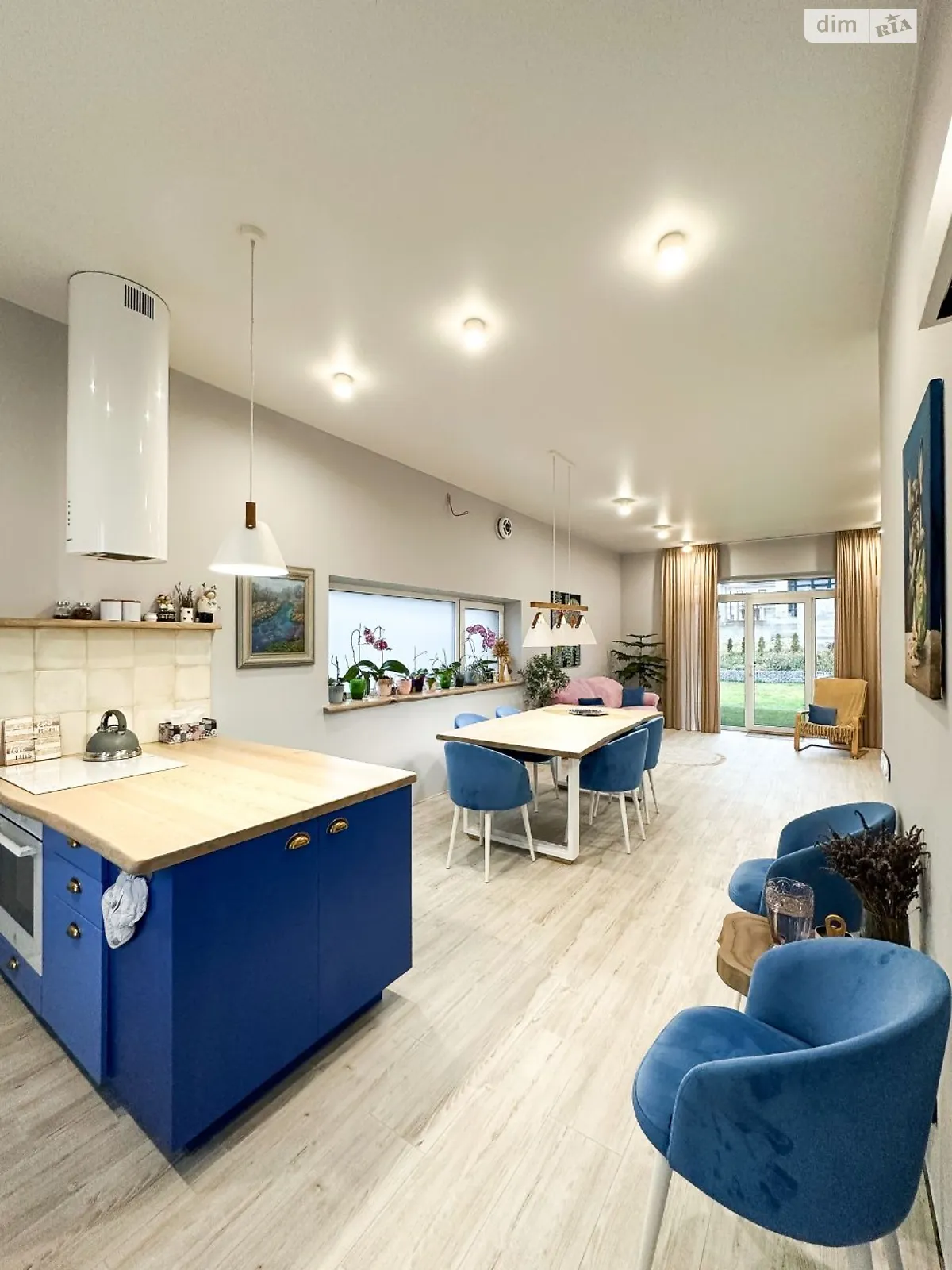 Продається одноповерховий будинок 124 кв. м з ділянкою, цена: 285000 $ - фото 1