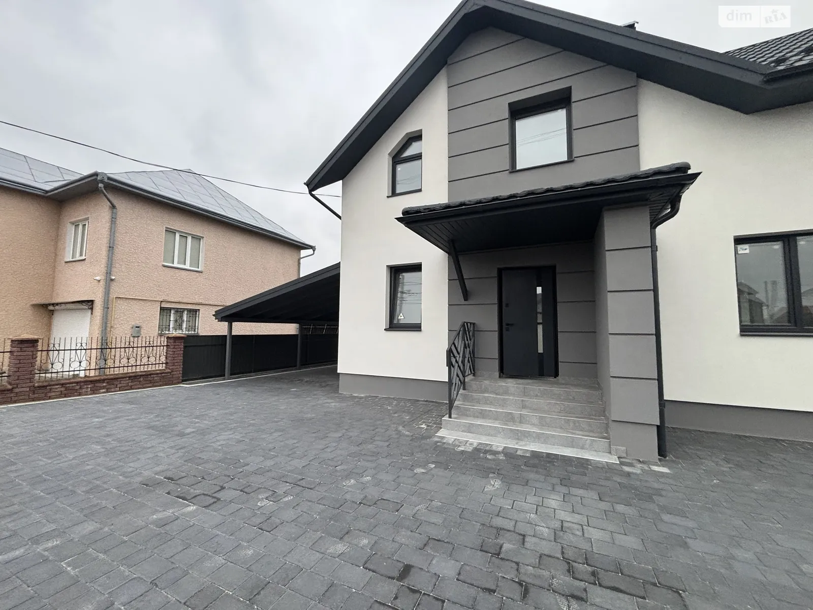 Продается дом на 2 этажа 221 кв. м с мебелью, цена: 222000 $ - фото 1