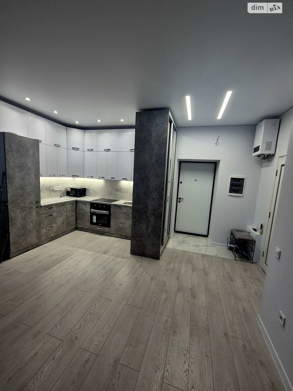 Сдается в аренду 1-комнатная квартира 45 кв. м в, цена: 600 $ - фото 1