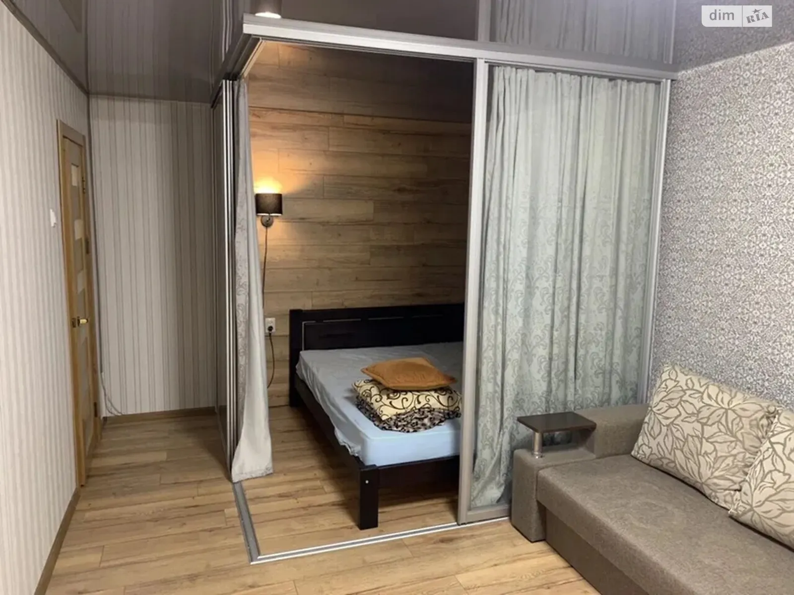 Сдается в аренду 1-комнатная квартира 31 кв. м в Киеве, ул. Бакинская, 37В - фото 1