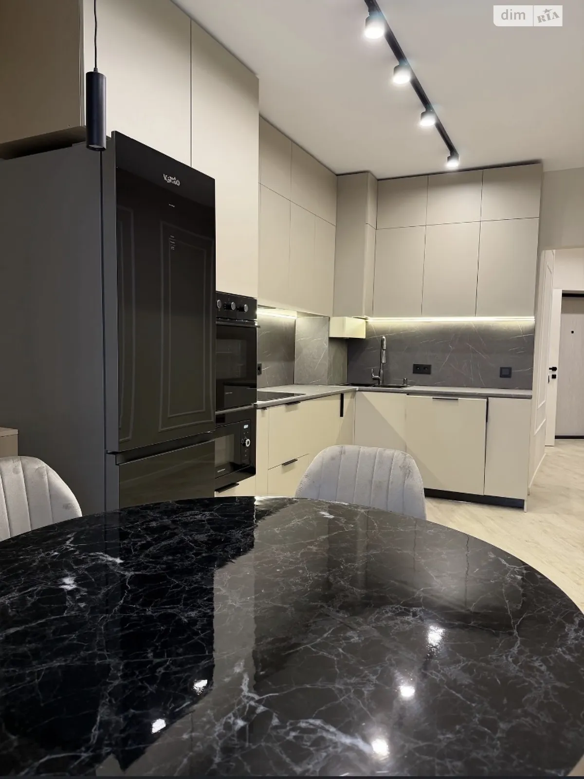 Сдается в аренду 1-комнатная квартира 44 кв. м в Липинах, ул. Европейская - фото 1