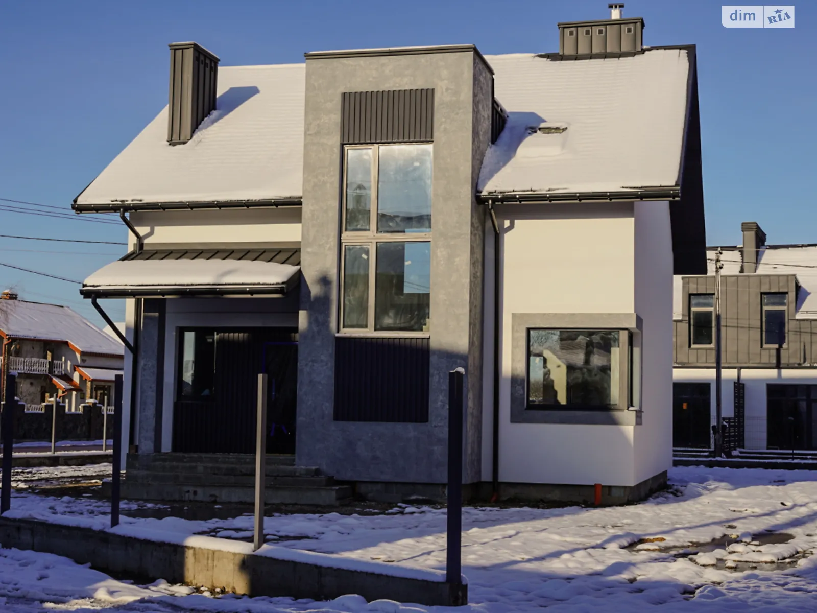 Продается одноэтажный дом 145 кв. м с баней/сауной, цена: 199000 $ - фото 1