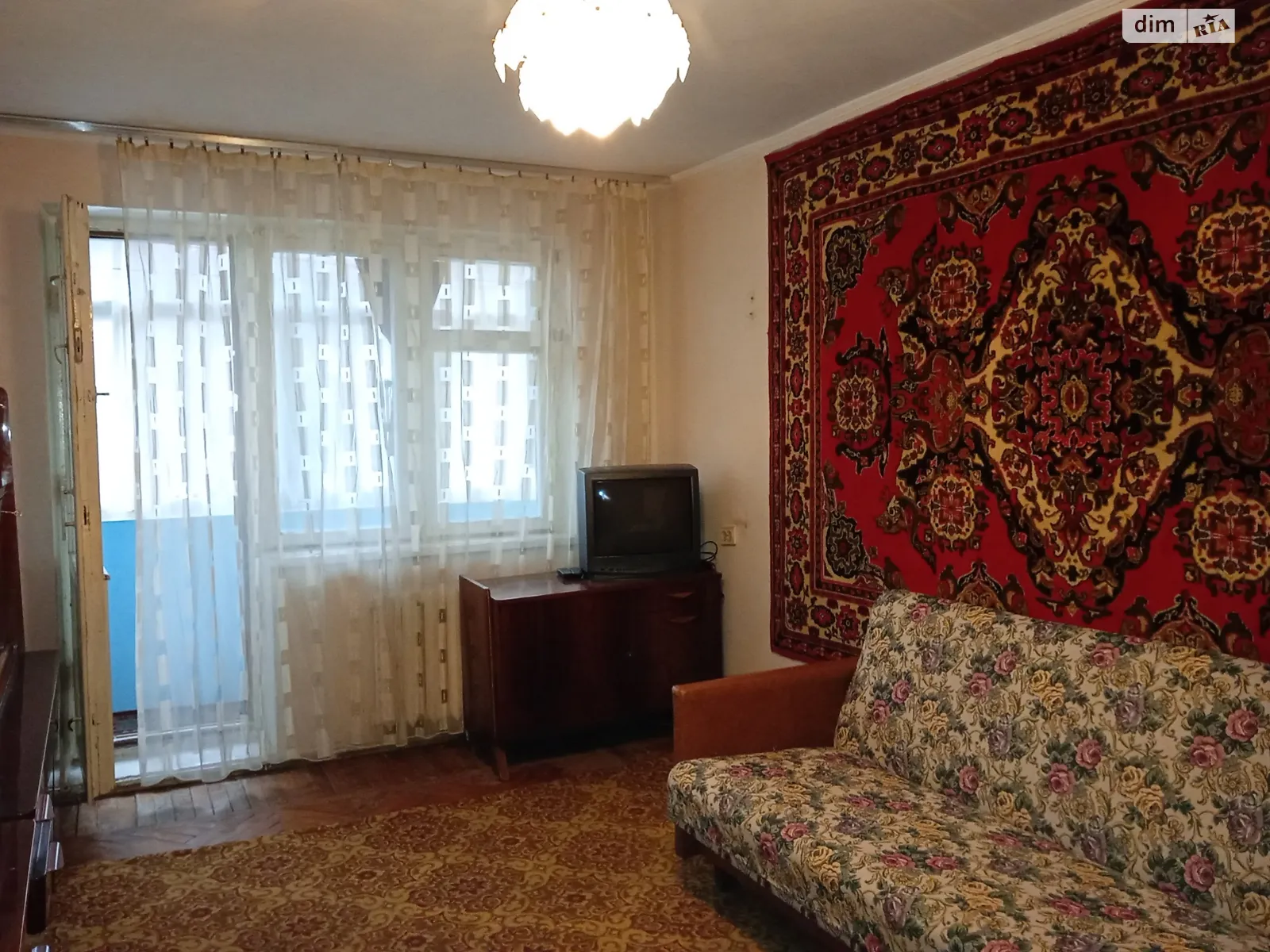 Продается 3-комнатная квартира 63.7 кв. м в Виннице, ул. Единства, 13 - фото 1