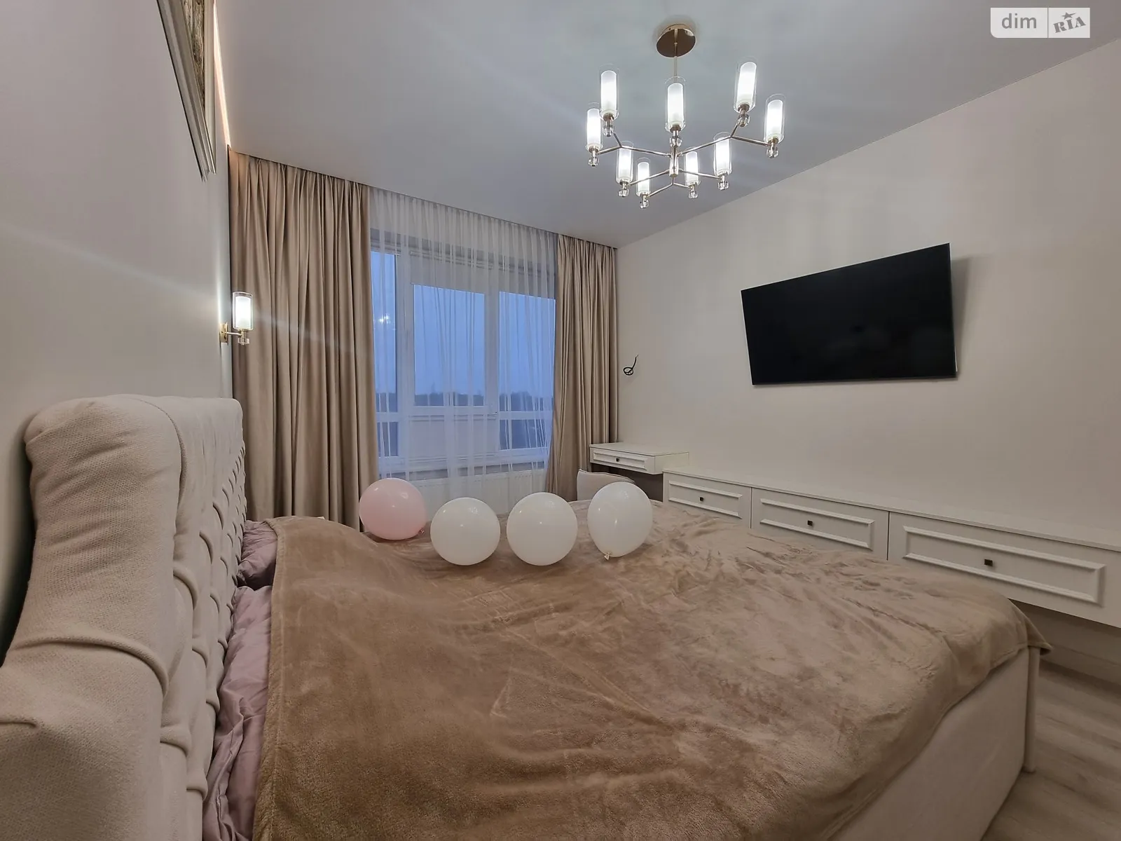 Сдается в аренду 1-комнатная квартира 50 кв. м в Львове, ул. Пулюя Ивана, 40/15 - фото 1