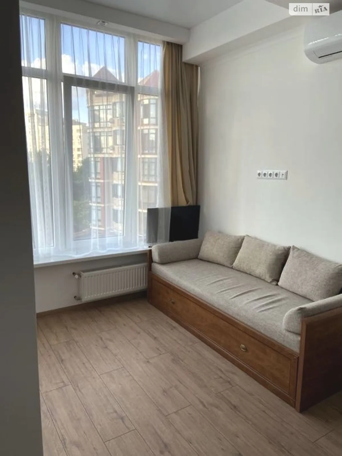 Сдается в аренду 1-комнатная квартира 30 кв. м в Одессе, ул. Сегедская - фото 1