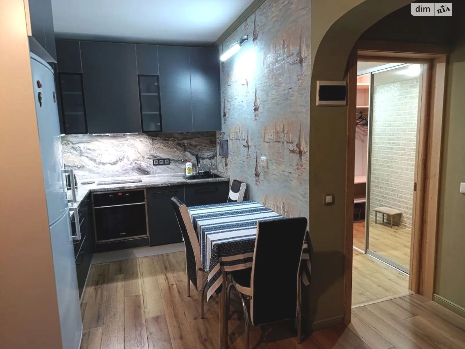 Здається в оренду 2-кімнатна квартира 54 кв. м у Одесі, вул. Старицького - фото 1