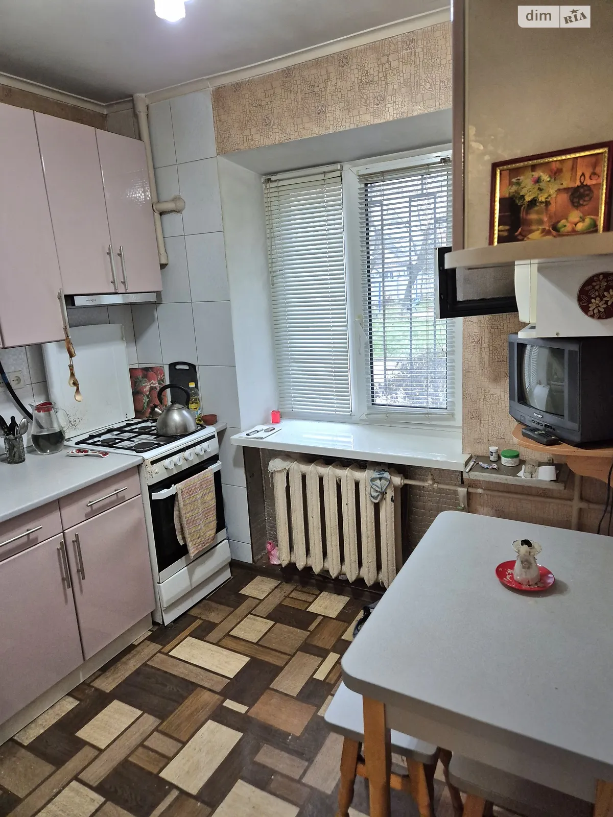 Здається в оренду кімната 48 кв. м у Києві, цена: 6000 грн - фото 1