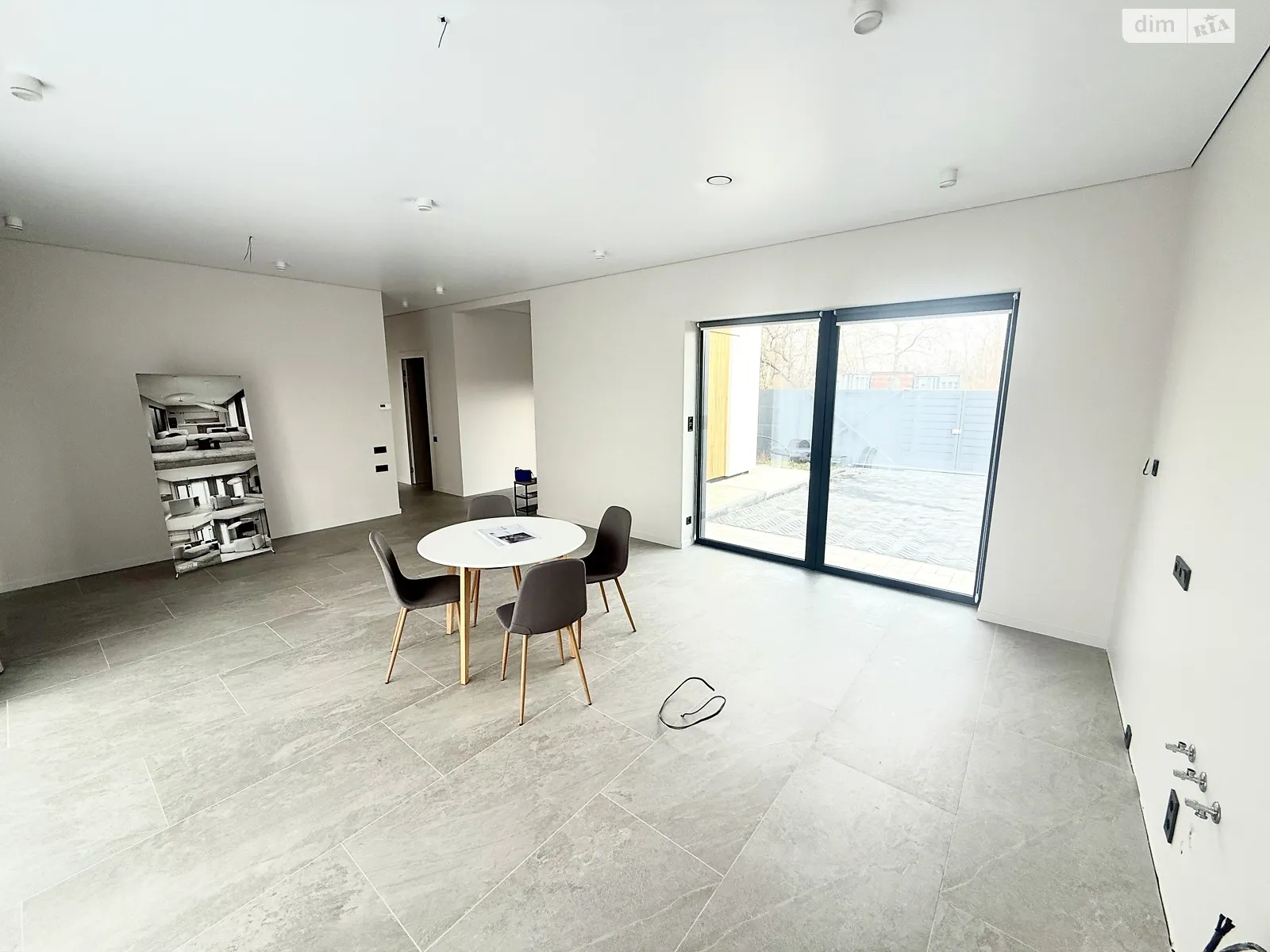 Продается одноэтажный дом 105 кв. м с подвалом, цена: 173000 $ - фото 1