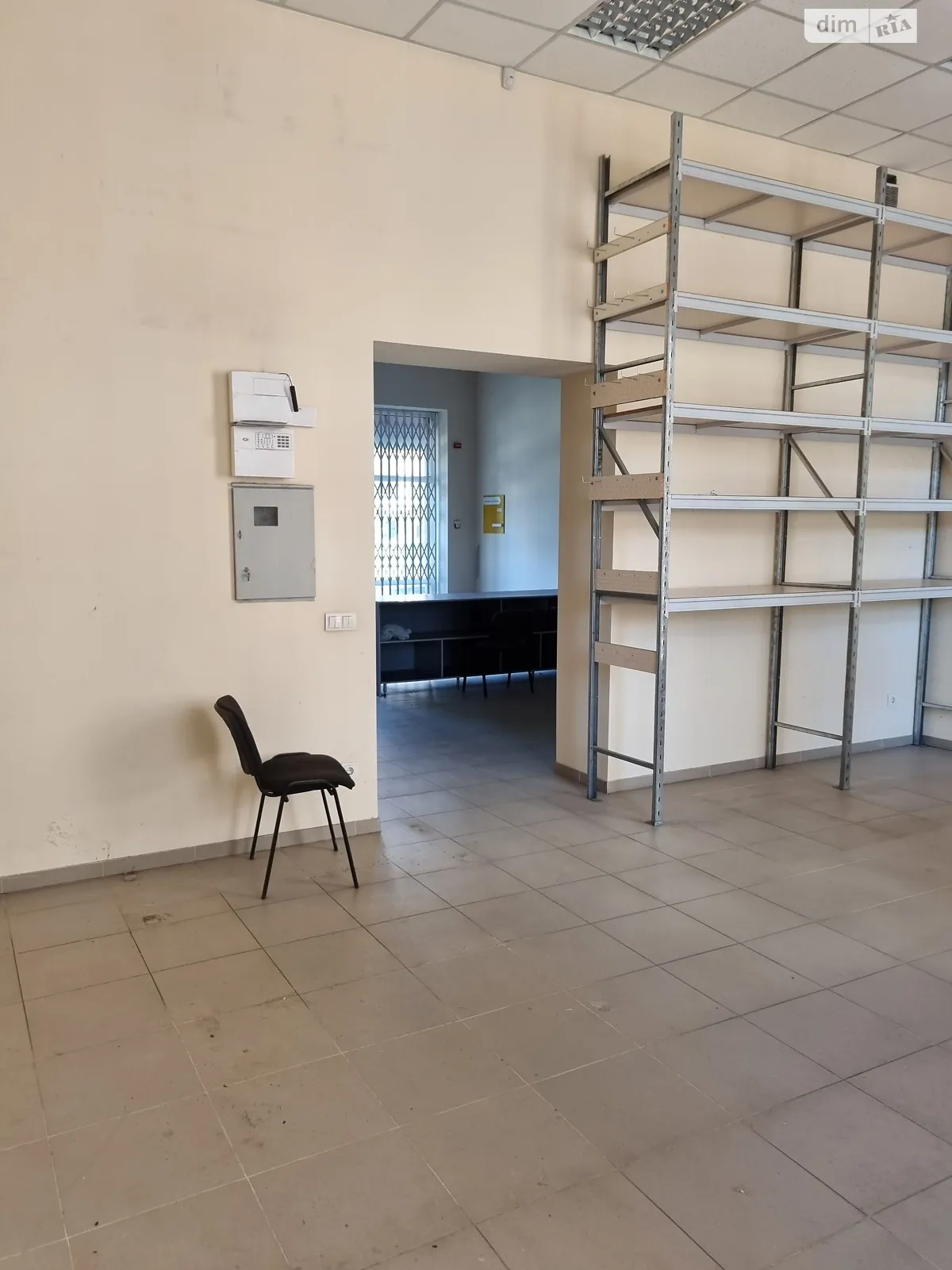 Продається приміщення вільного призначення 63.2 кв. м в 9-поверховій будівлі, цена: 116550 $ - фото 1