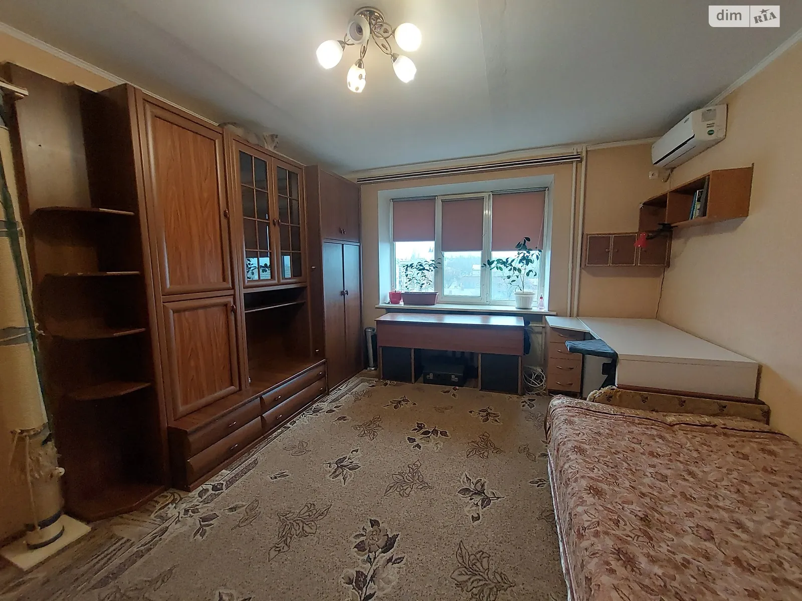 1-комнатная квартира 37.95 кв. м в Запорожье, ул. Почтовая(Горького), 55/15 - фото 1