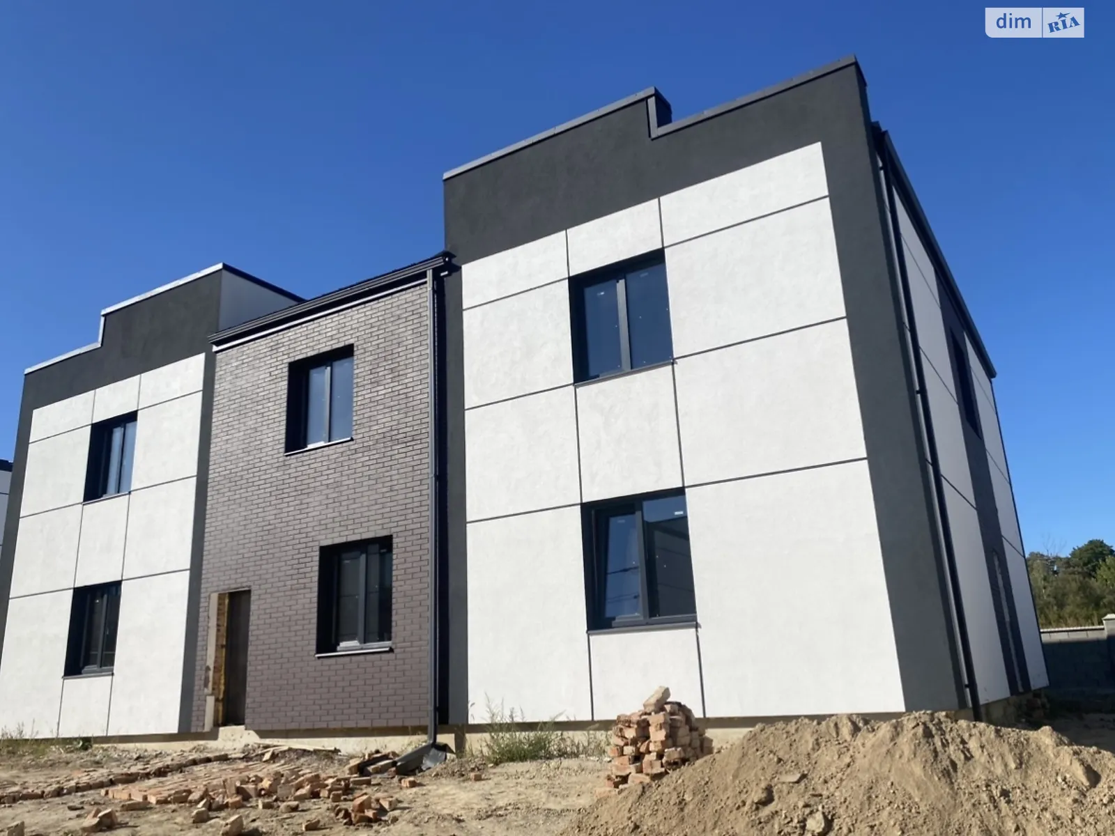 Продается часть дома 100 кв. м с баней/сауной, цена: 70000 $ - фото 1