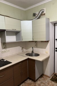 Продажа комнаты, Одесская, Черноморск, р‑н. Ильичевск, Защитников Украины (1 Мая) улица