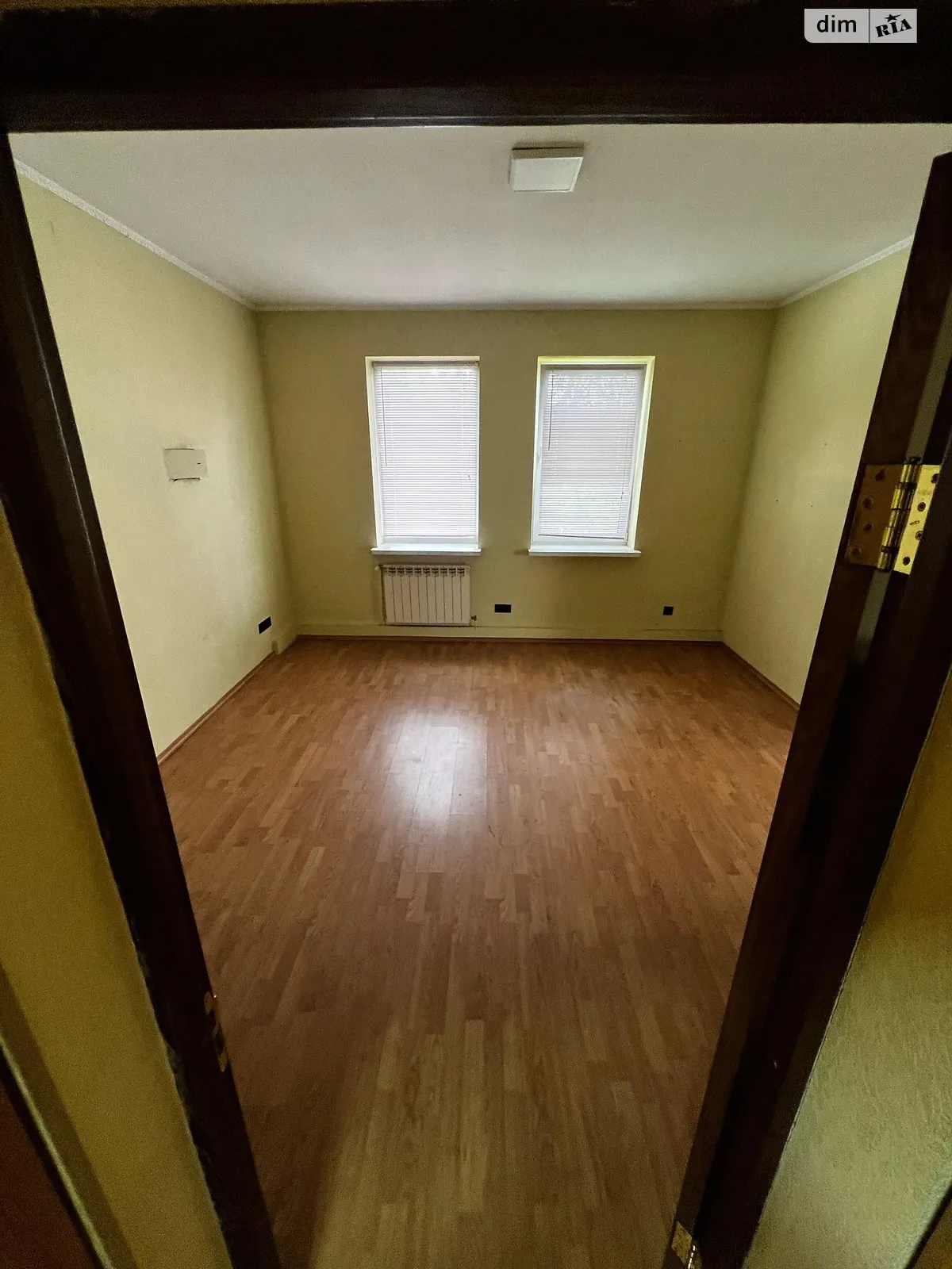 Здається в оренду одноповерховий будинок 135 кв. м с басейном, цена: 30000 грн - фото 1