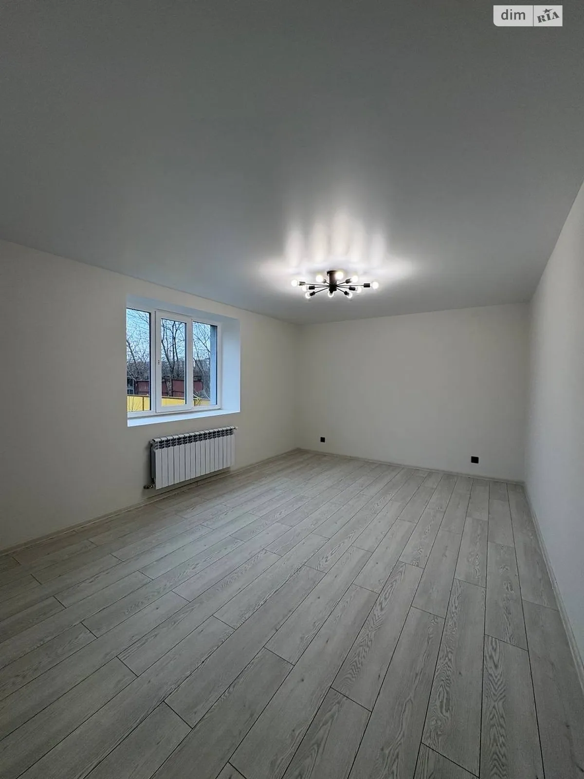 Продается 2-комнатная квартира 69.2 кв. м в Ровно, ул. Гайдамацкая, 13Б - фото 1