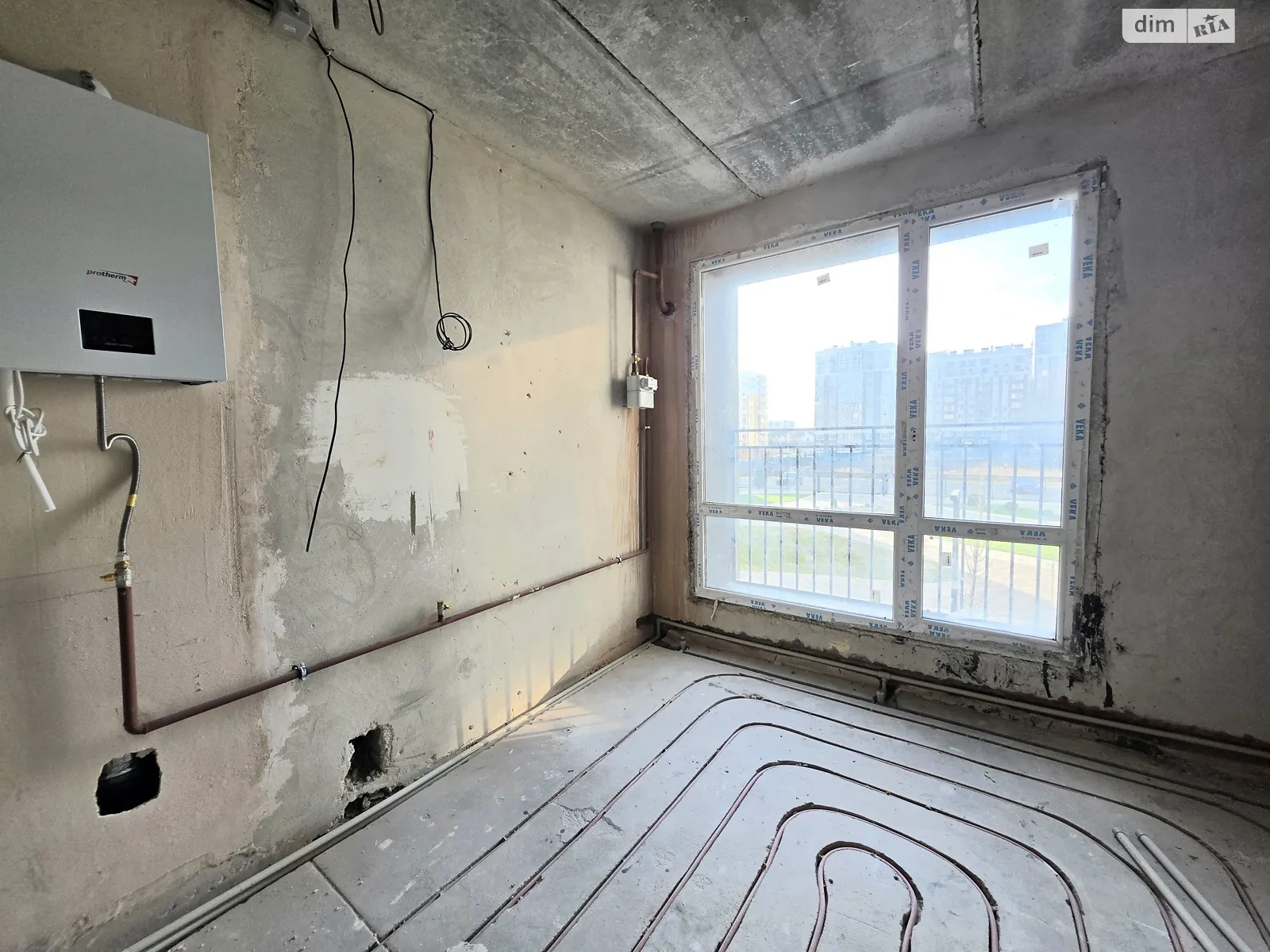 Продається 1-кімнатна квартира 40 кв. м у Бучі, вул. Миколи Мозгового, 5 - фото 1