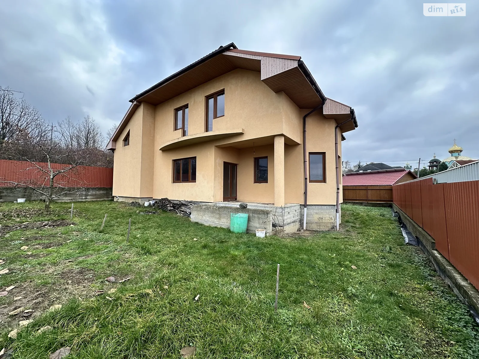 Продается дом на 2 этажа 265.9 кв. м с камином, цена: 140000 $ - фото 1