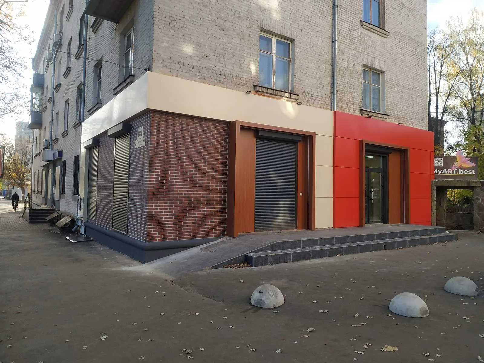 Сдается в аренду помещения свободного назначения 37.8 кв. м в 5-этажном здании, цена: 18000 грн - фото 1