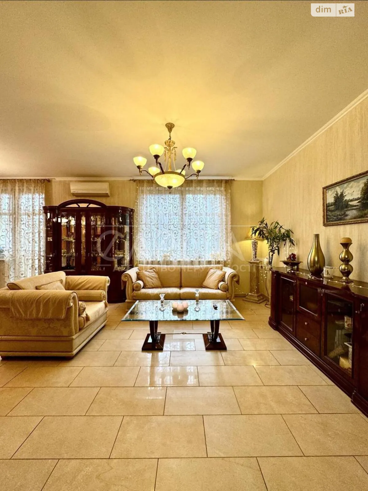 Продається 1-кімнатна квартира 79 кв. м у Києві, вул. Коновальця Євгена, 32Б - фото 1