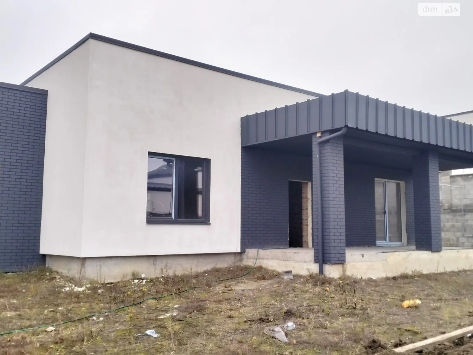 Продается одноэтажный дом 160 кв. м с террасой, цена: 95000 $ - фото 1