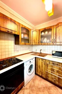 Продаж квартири, Київ, р‑н. Лівобережний Масив, ст.м. Лівобережна, Раїси Окіпної вулиця, буд. 9