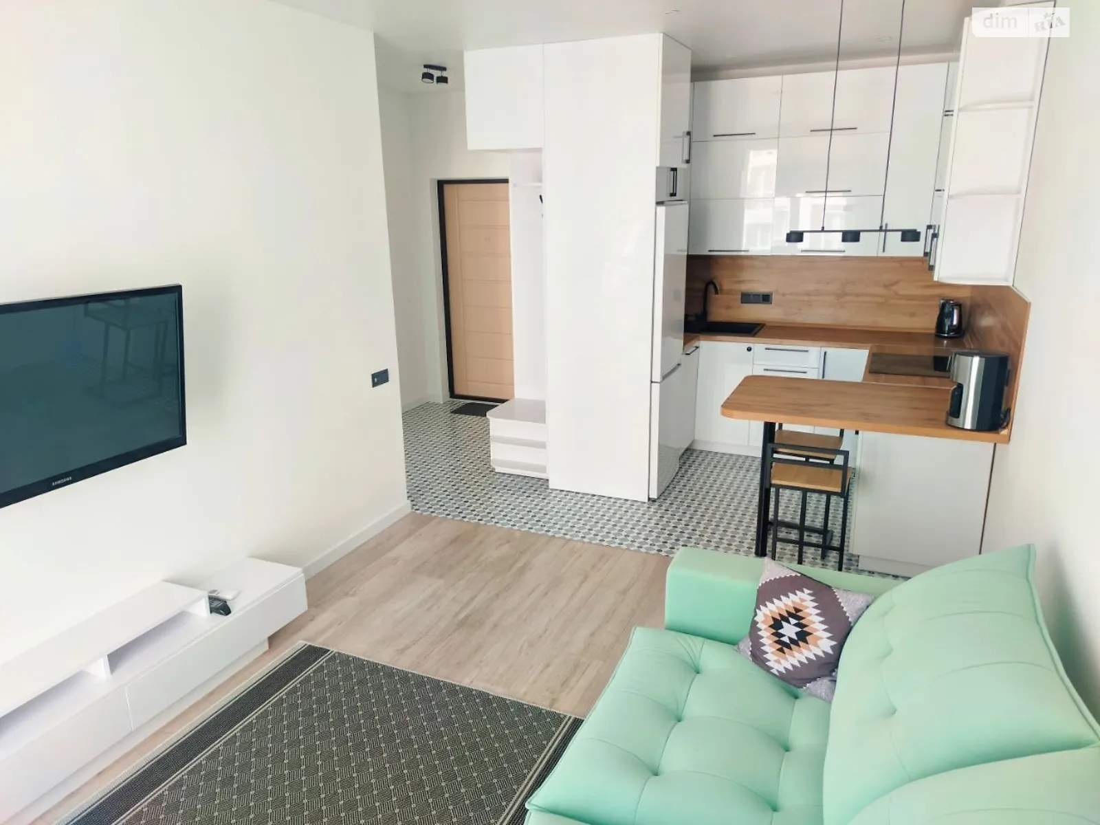 Продается 1-комнатная квартира 42 кв. м в Киеве, ул. Михаила Максимовича, 26Г - фото 1