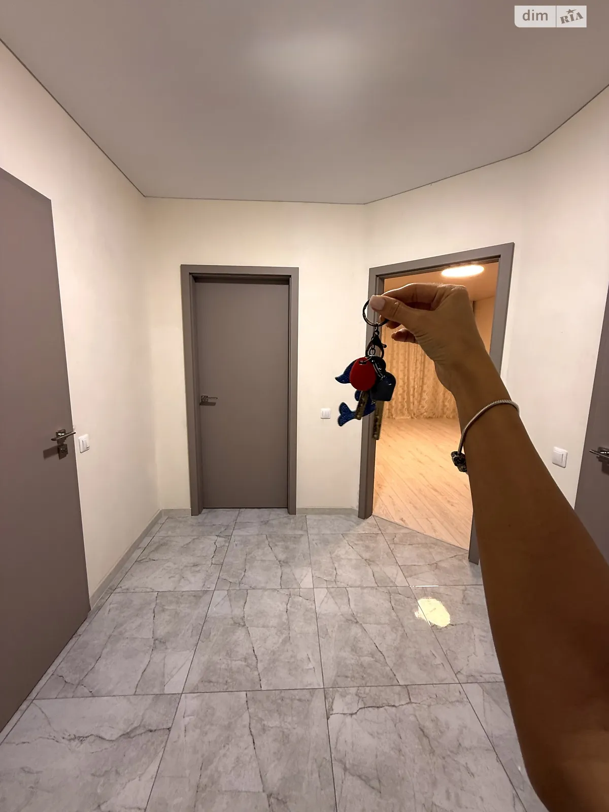 Продается 1-комнатная квартира 48.5 кв. м в Хмельницком, ул. Озерная, 4 - фото 1