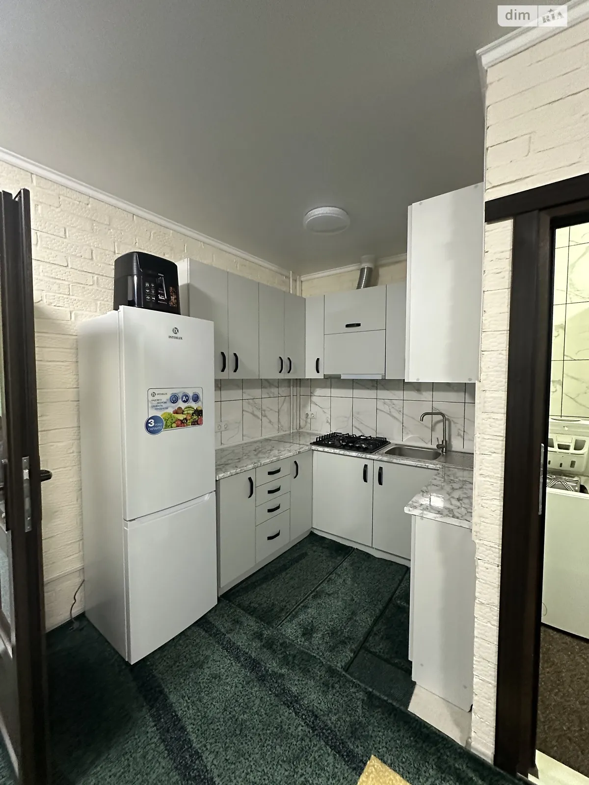 Здається в оренду одноповерховий будинок 60 кв. м з каміном, цена: 350 $ - фото 1