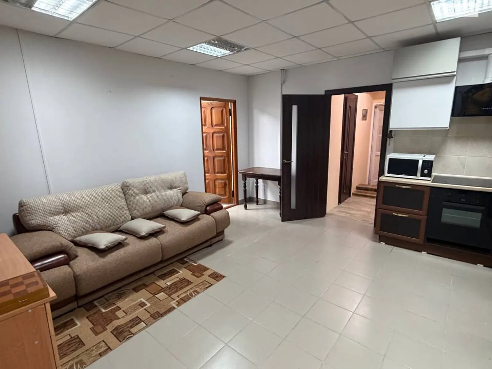 Здається в оренду приміщення вільного призначення 90 кв. м в 1-поверховій будівлі, цена: 13000 грн - фото 1