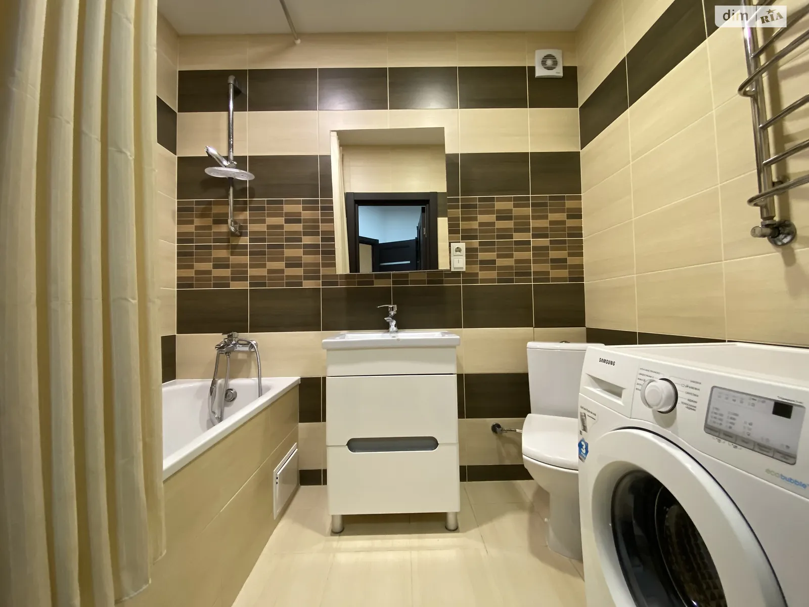 Продается 1-комнатная квартира 44 кв. м в Виннице, ул. Киевская - фото 1