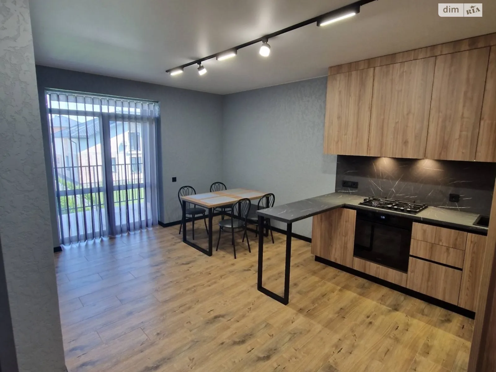 Сдается в аренду 1-комнатная квартира 45 кв. м в Солонке, ул. Роксоланы, 18 - фото 1