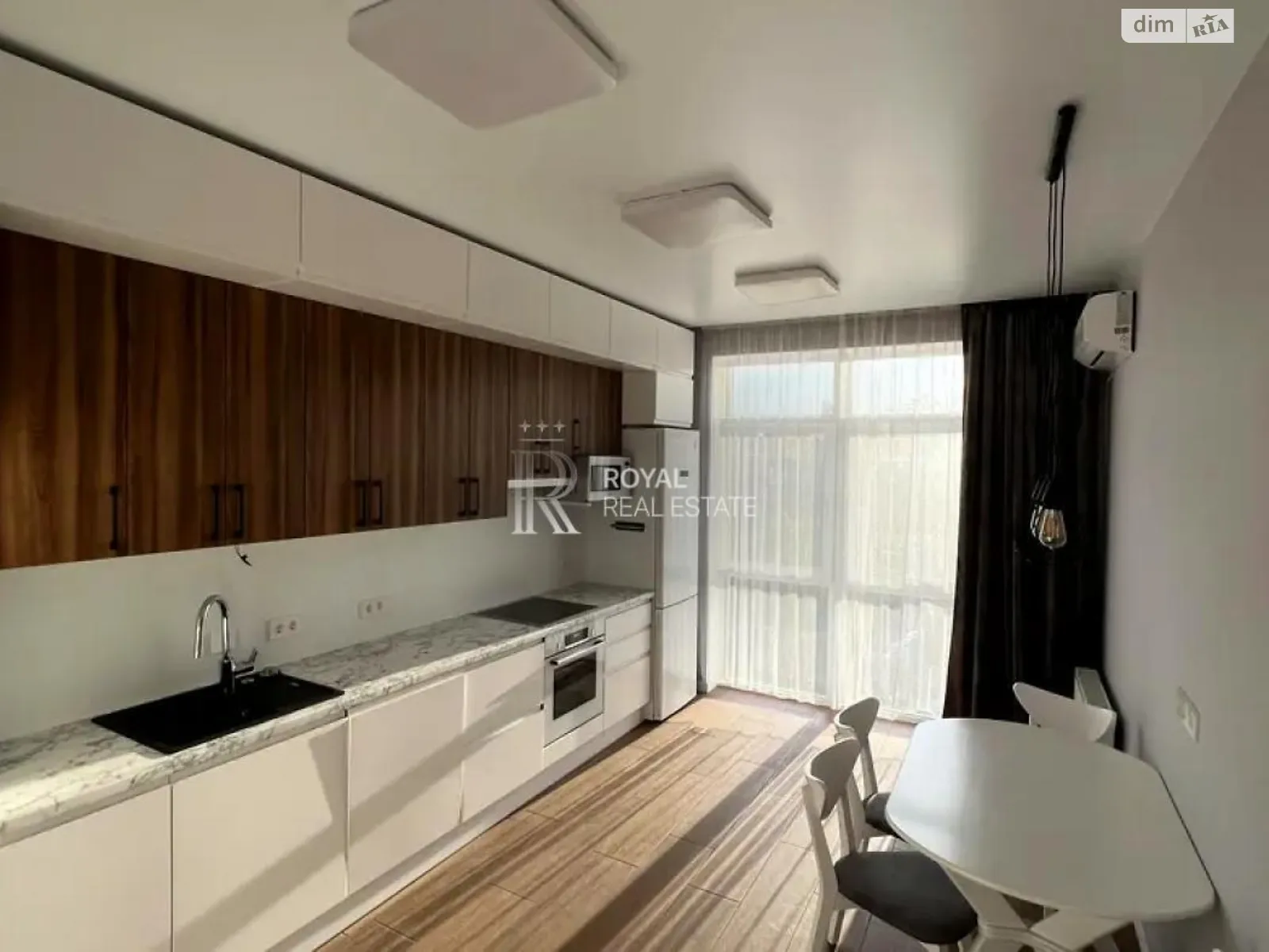 Продается 2-комнатная квартира 73.2 кв. м в Киеве, ул. Университетская, 17А - фото 1