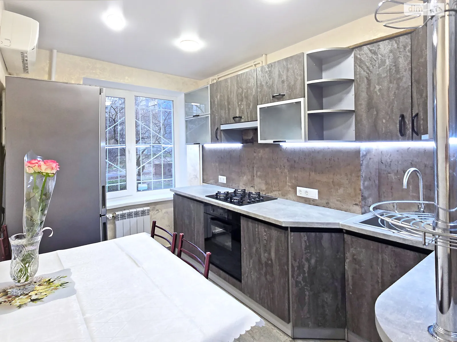 Продается 2-комнатная квартира 45 кв. м в Днепре, пер. Штурманский - фото 1