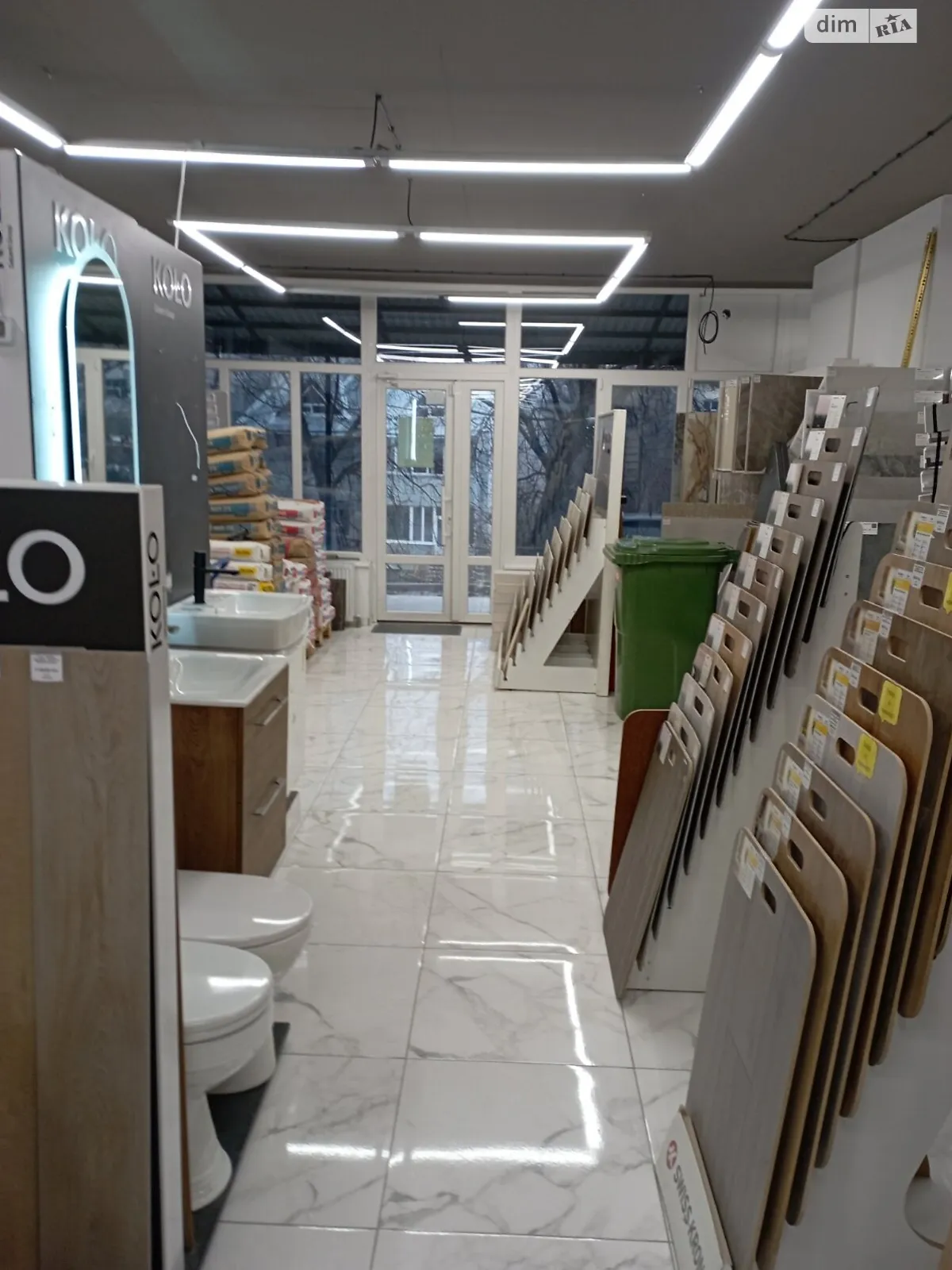 Продається приміщення вільного призначення 253 кв. м в 10-поверховій будівлі, цена: 278300 $ - фото 1