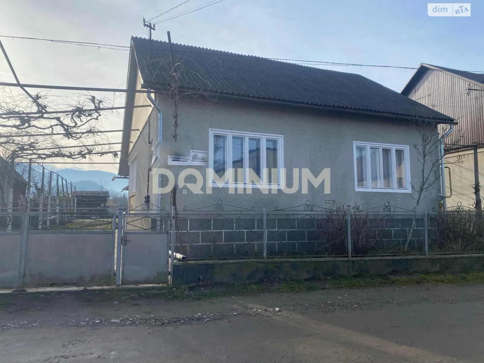 Продается одноэтажный дом 150 кв. м с бассейном, цена: 56000 $ - фото 1