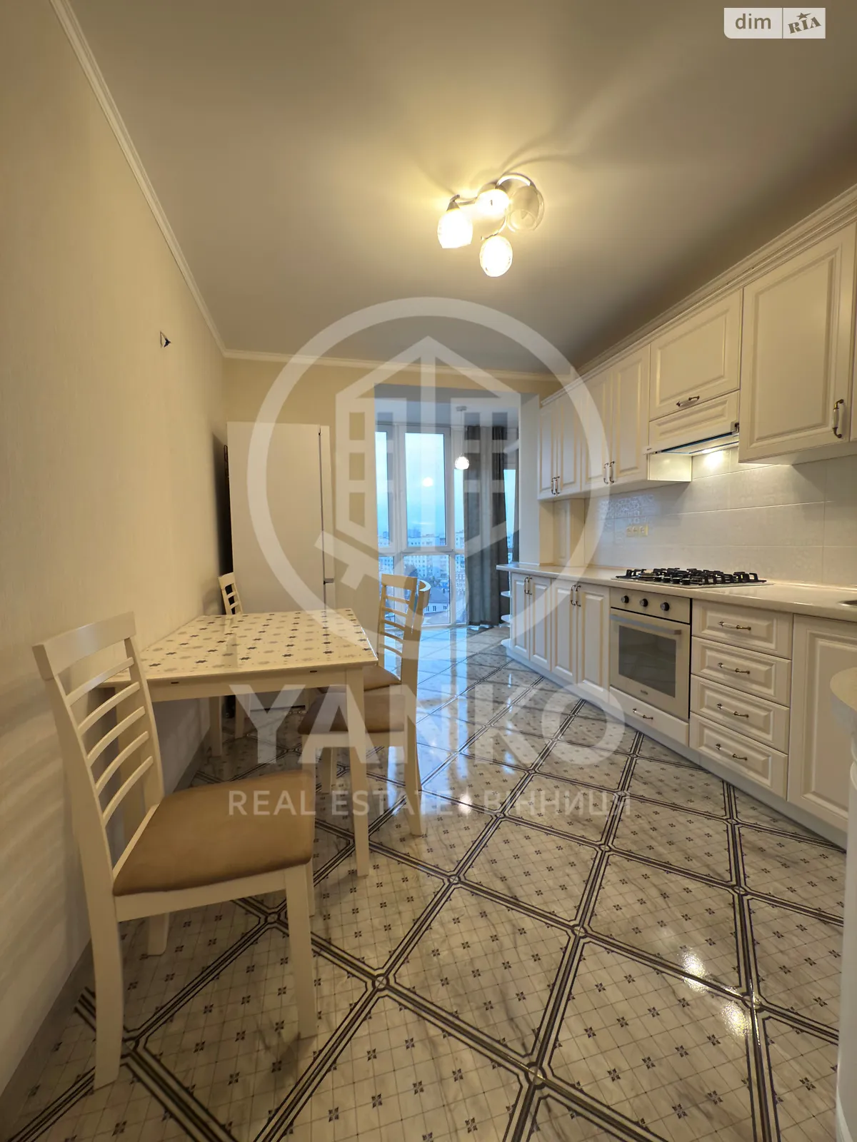 Сдается в аренду 2-комнатная квартира 75 кв. м в Виннице, просп. Коцюбинского - фото 1