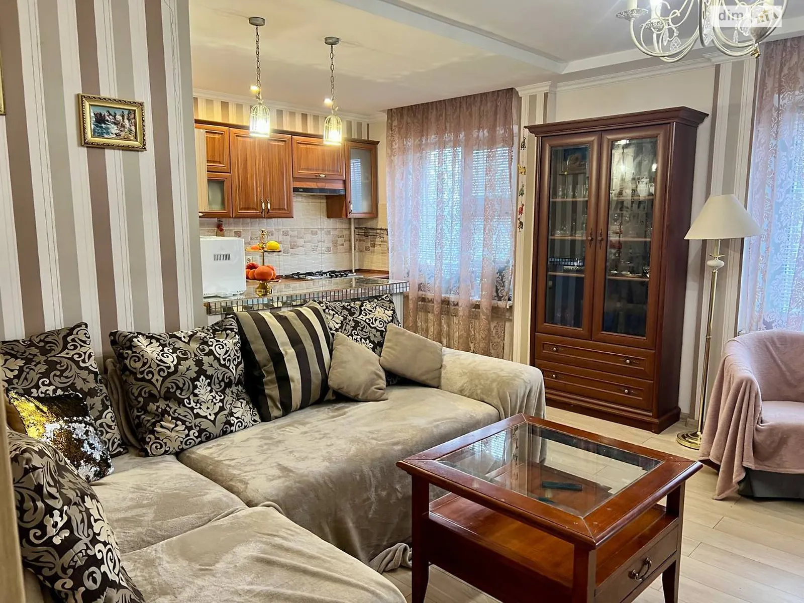 2-кімнатна квартира 51.6 кв. м у Запоріжжі, вул. Автозаводська, 48 - фото 1