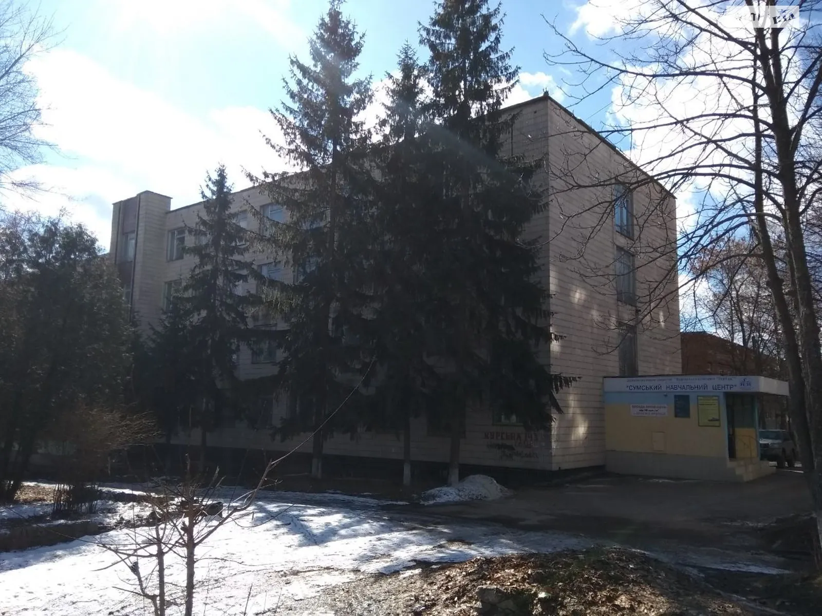 Продается помещения свободного назначения 4916 кв. м в 3-этажном здании, цена: 393280 $ - фото 1