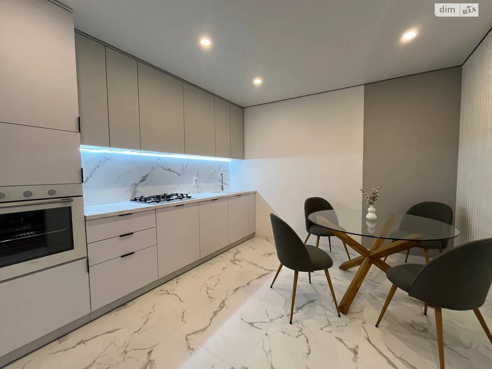 2-комнатная квартира 52 кв. м в Тернополе, ул. Киевская - фото 1